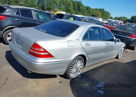 2001 Mercedes-Benz S 430 z USA, uszkodzony, nr VIN WDBNG70J81A165565